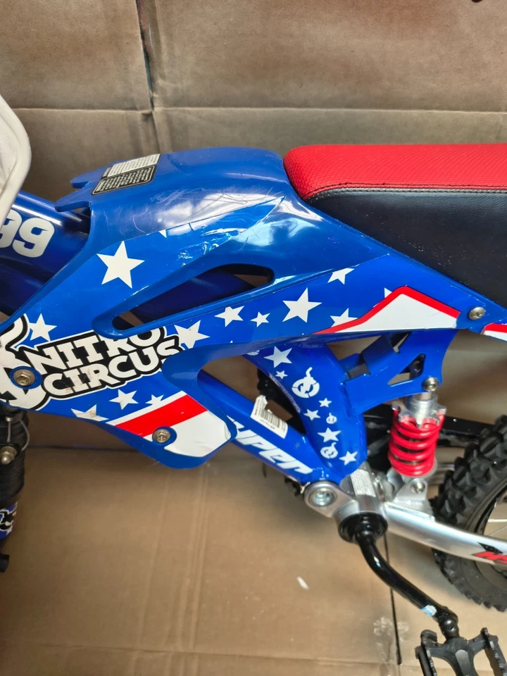 Used Hyper 16 inch Nitro Circus Motorbike Kids - Blue Ages 4 To 10 Up To 100lbs - Image 4 of 4