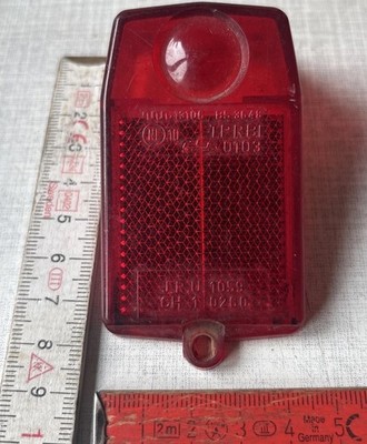 Rücklicht Abdeckung -/ Gehäuse Abdeckung Roter Deckel J. R. U. 1059 / F E R