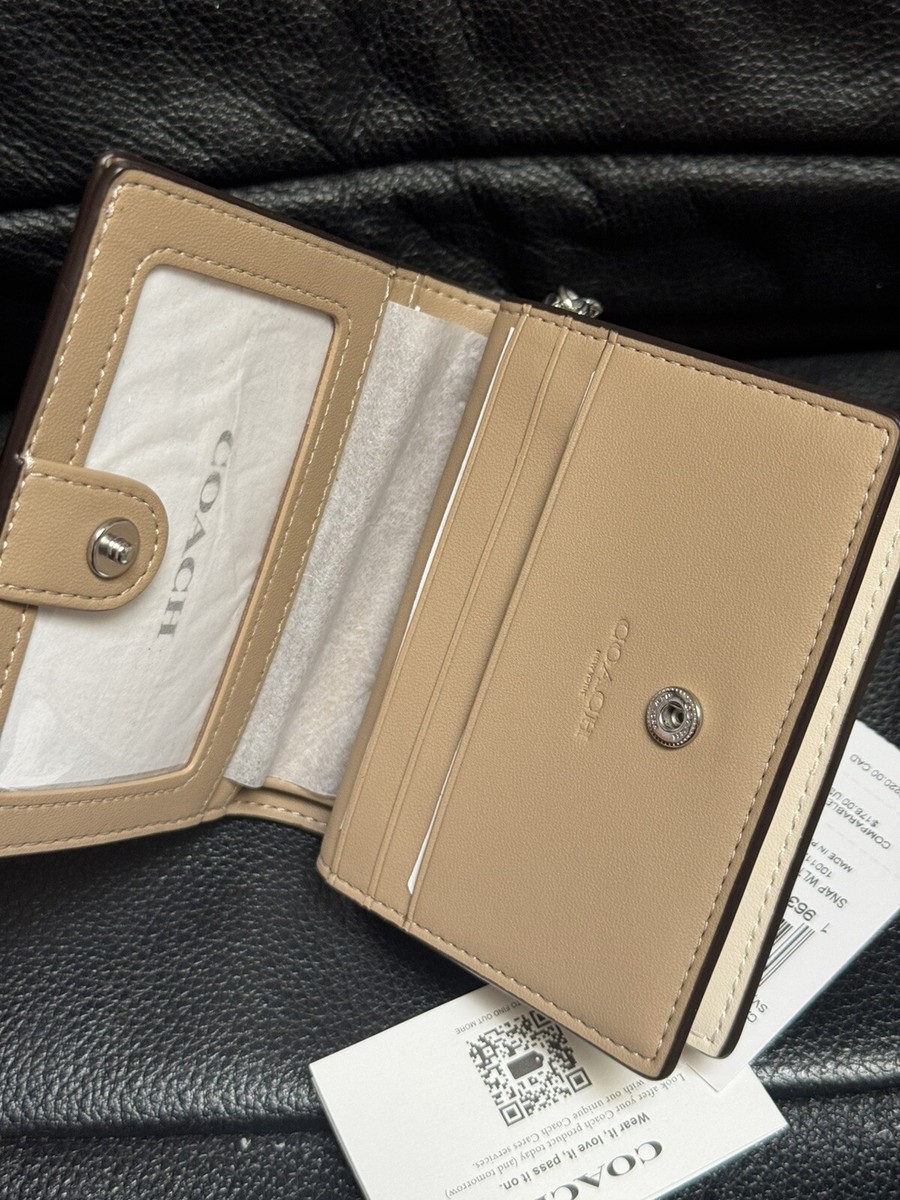 折りたたみ財布 COACH Snap Wallet With Butterfly Print   CAP10 COACH® Outlet | Snap Wallet With Butterfly Print