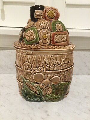 Vintage Japan Ceramic Old Wooden Barrel Sugar/ Flour Hiding Mouse Cookie Jar