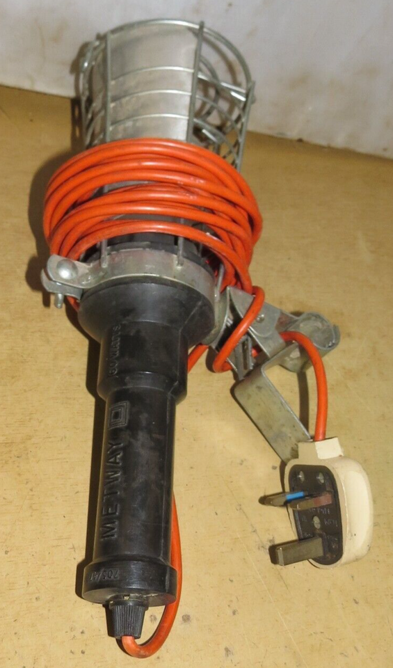 METWAY 60W Corded Electric Work Lamp Cage Clamp On Garage Loft