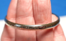 GOLD FILLED BANGLE BRACELET VINTAGE FOR CHILD DESIGN ALL AROUND 3.7 GRAMS