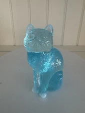Mosser Aqua Opal UV Glowimg Glass Sitting Cat-Crack