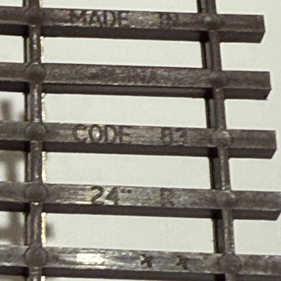 Lot of 50+ ATLAS Scale HO code 83 Track Curved Rerailer Xing Tracks - Image 4 of 4