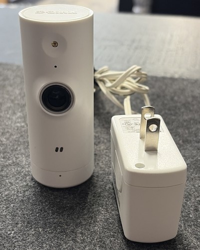 D-Link DCS-8000LH/B Mini Indoor IP Security Camera, 720p HD, Works Alexa Google