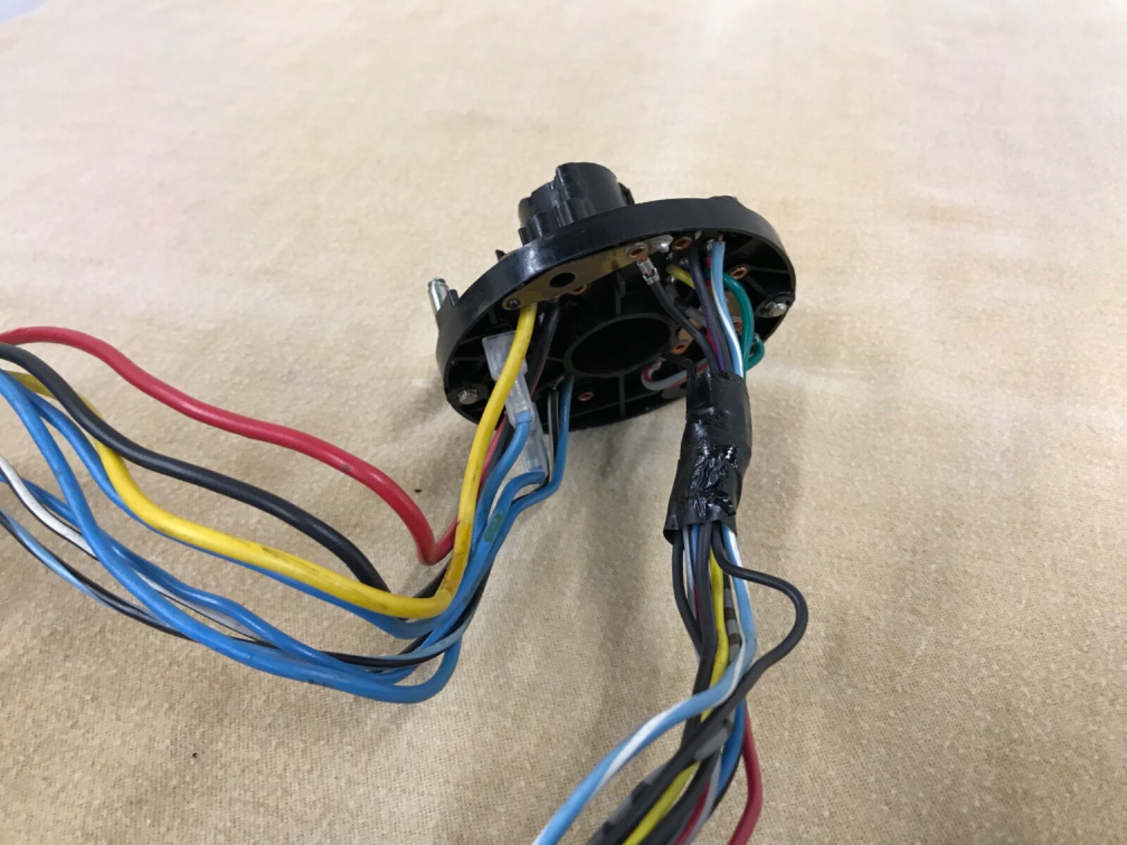 Ferrari, 308 steering column wires