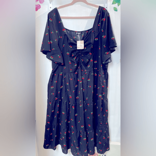 NWT BloomChic Blue and White Flutter Sleeve Maxi Dress size 28 - Picture 2 of 7