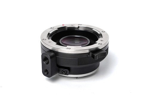 0.7x PRO Lock Style Adapter Focal Reducer Put Mamiya 645 Lens on Canon EOS R - Picture 3 of 5