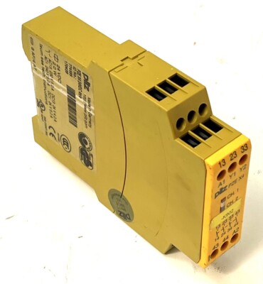 PILZ Sicherheitsrelais PZE X4 24VDC 4n/o PZEX424VDC4n/o 774585 -used/Attn.-