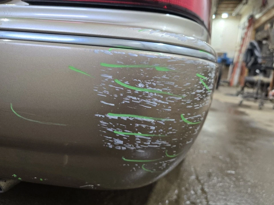 Rear Bumper Fits 90-94 LEXUS LS400 630258 Foto 4 de 4