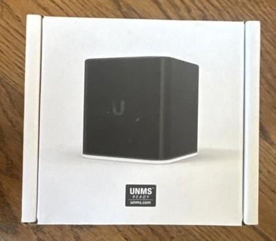 UBIQUITI AirCube AC Model:ACB-AC Dual-Band 802.11ac Wi-Fi Router With PoE In/Out