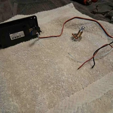 EMG 81 active guitar pickup with volume pot