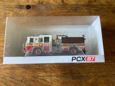 1:87 PCX 870624 MCW Seagrave Marauder II Engine 231 PCX87 in OVP MIB TOP S6