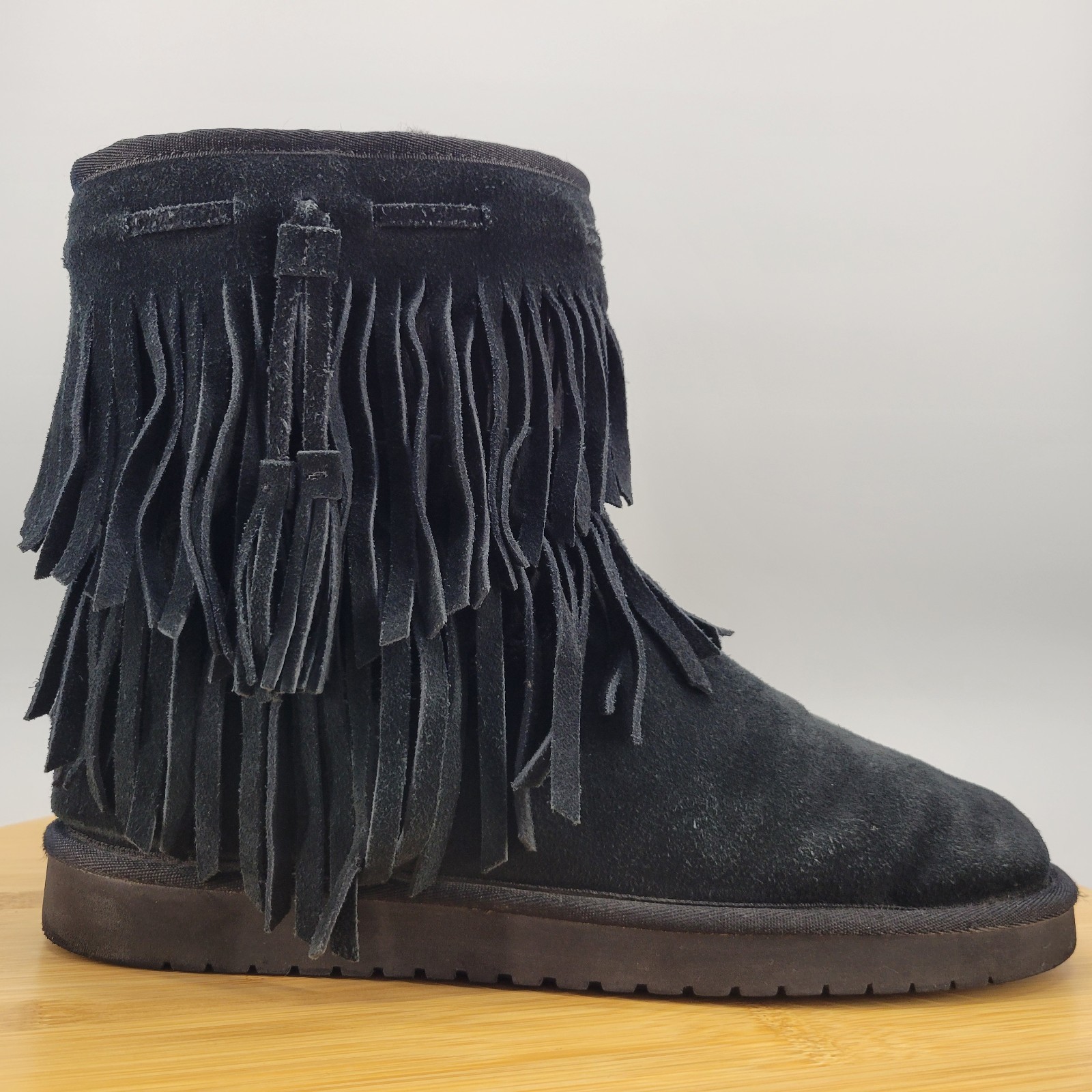 Koolaburra by UGG Fringe Boots Womens Size 11 Black Suede Short Boho Wool