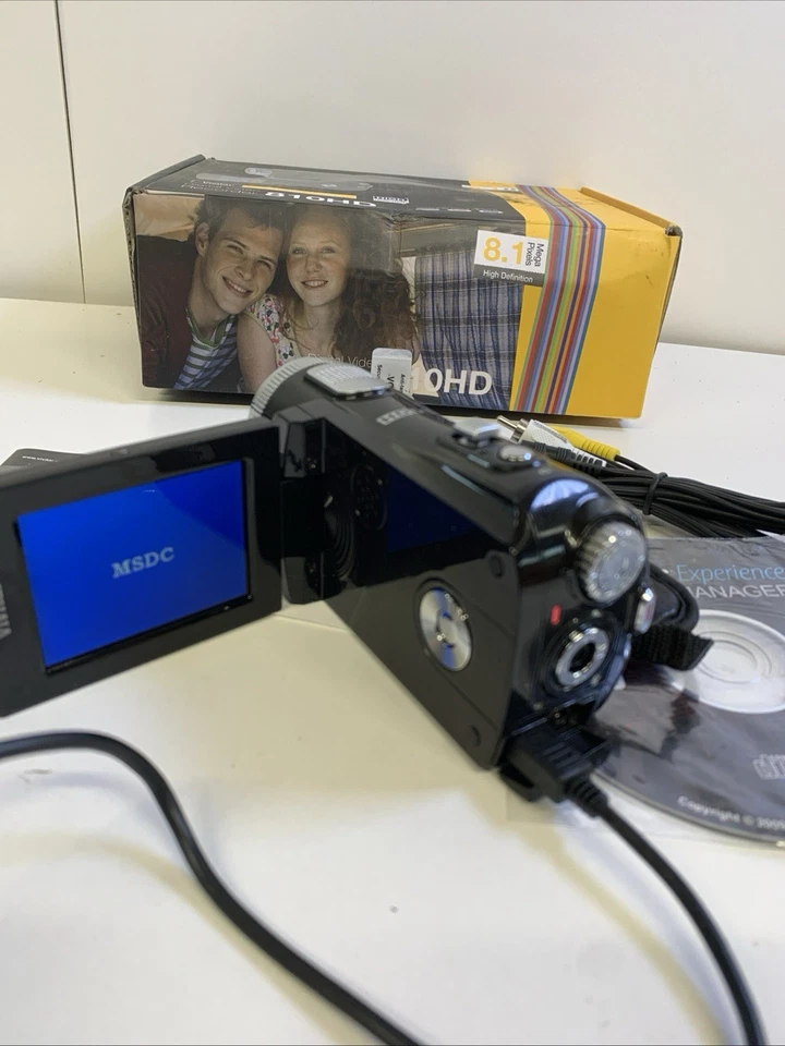 Vivitar Digital Video Recorder 810HD 8.1 Mega Pixels In Box With Wires & 8gb Sd - Image 2 of 4