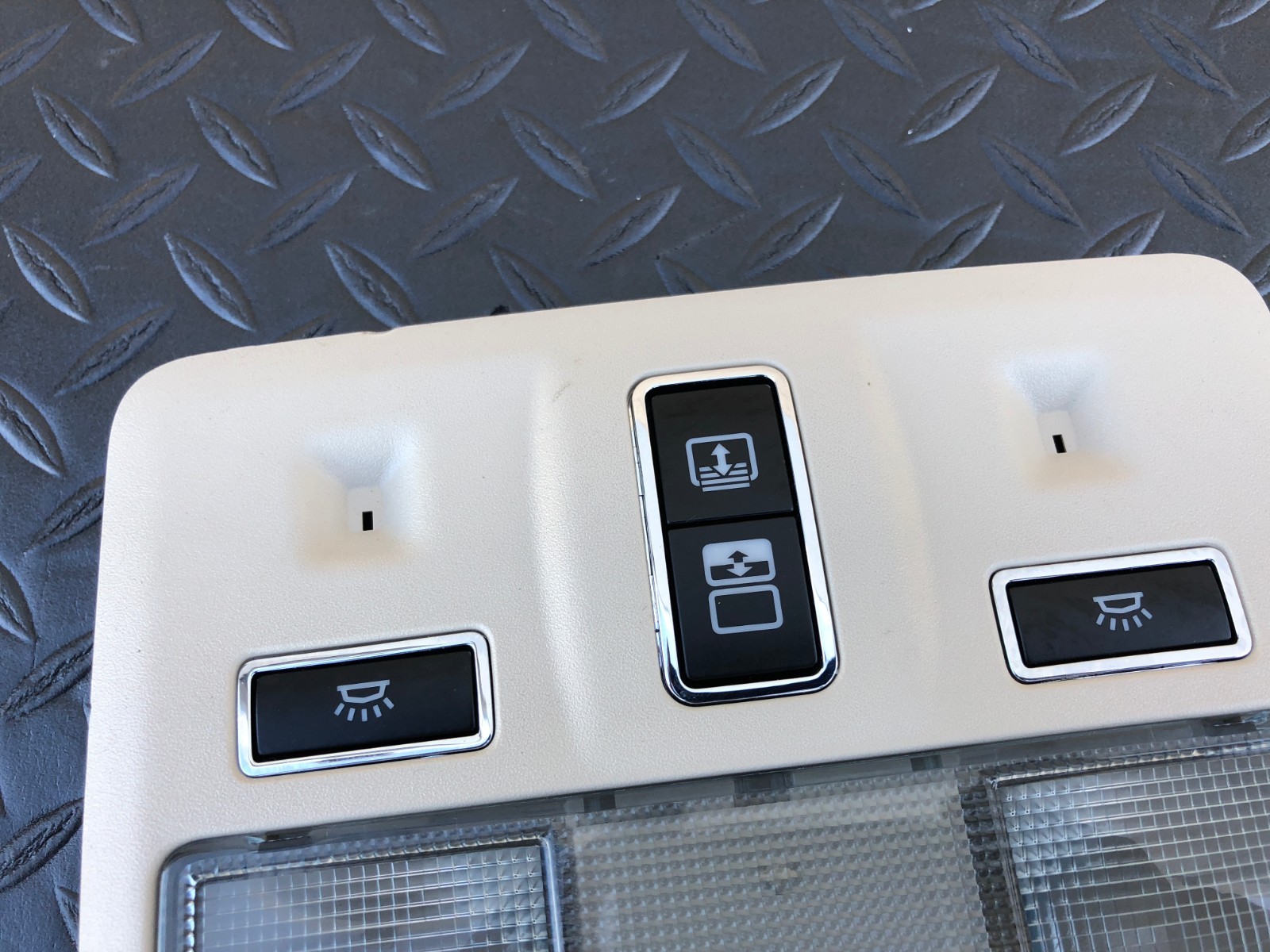 JAGUAR XJ XJL (1012) REAR DOME LIGHT SUNROOF SWITCH CONSOLE OVERHEAD