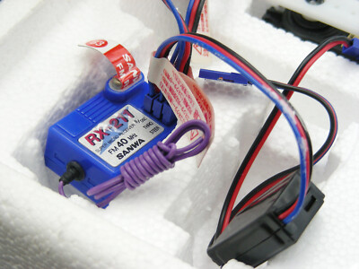 Vintage Airtronics Sanwa M8 FM 40MHz w 2x Super ERG-ZR Vintage Airtronics Sanwa M8 FM 40MHz w 2x Super ERG-ZR