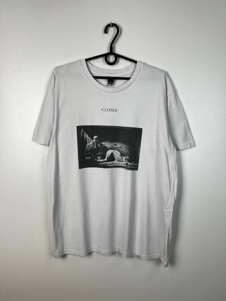 ミュージシャン 1990's JOY DIVISION [CLOSER] T shirts Amazon.com: Joy Division T Shirt Classic Closer Band Logo