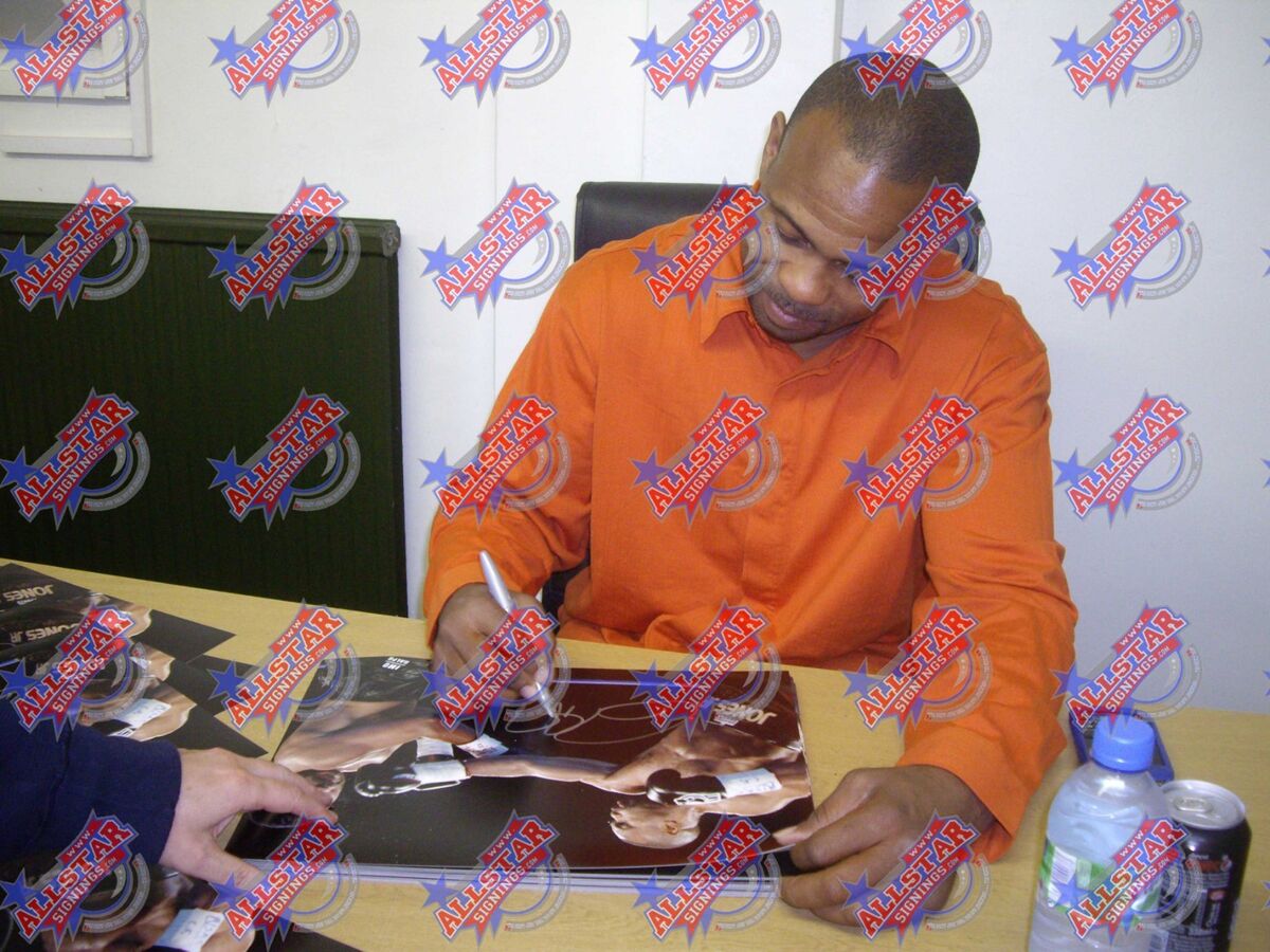 ROY JONES JUNIOR SIGNED 16