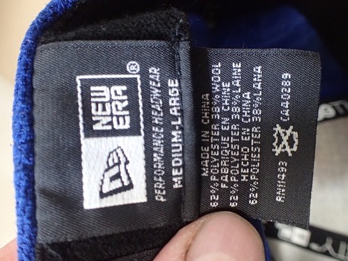 Vtg. Vancouver Whitecaps New Era Team Classic 39 THIRTY Flex Hat - Blue Size M/L - Picture 10 of 10