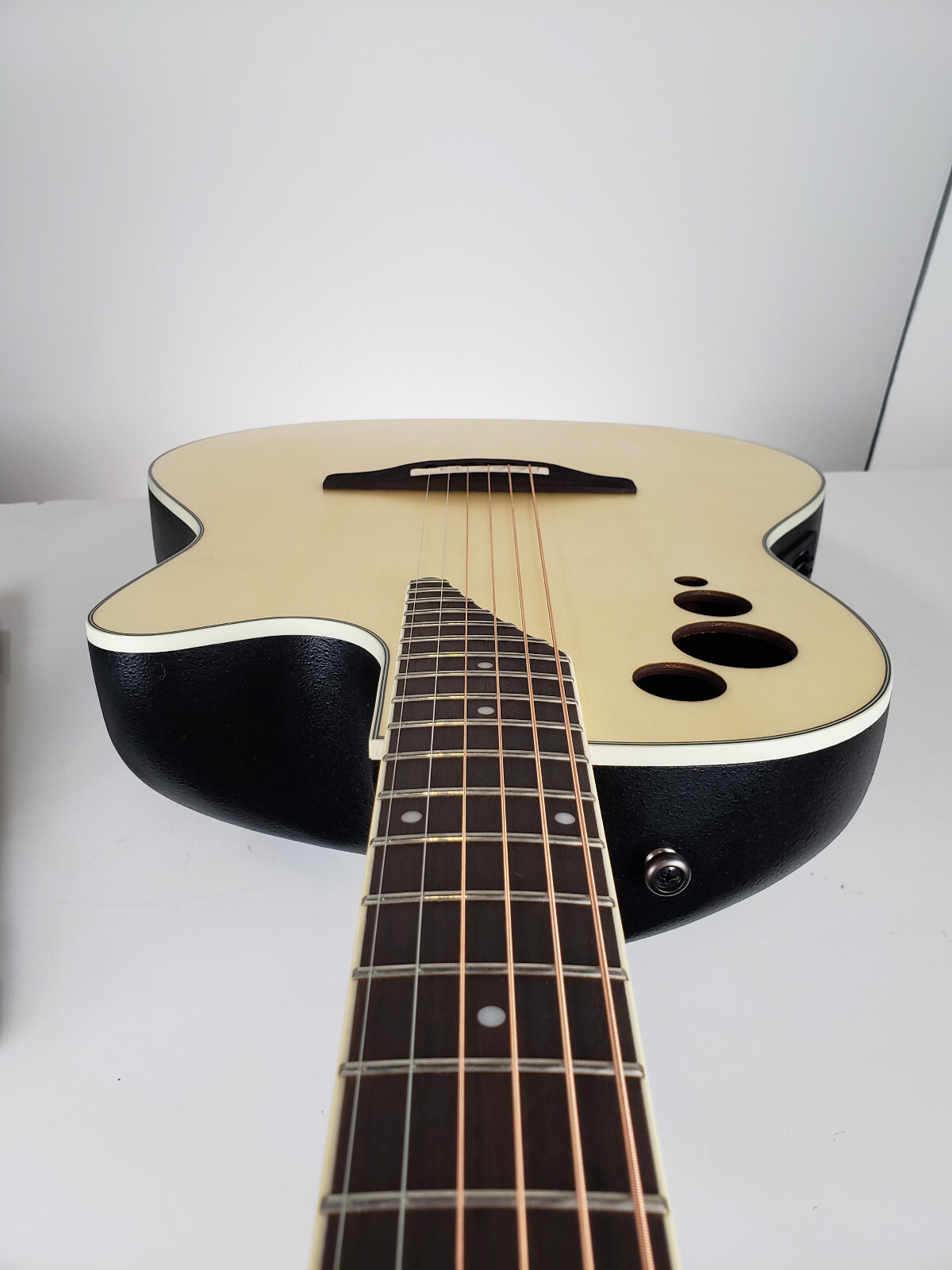 Ovation Applause AE444S Middepth AcousticElectric Guitar Twisted