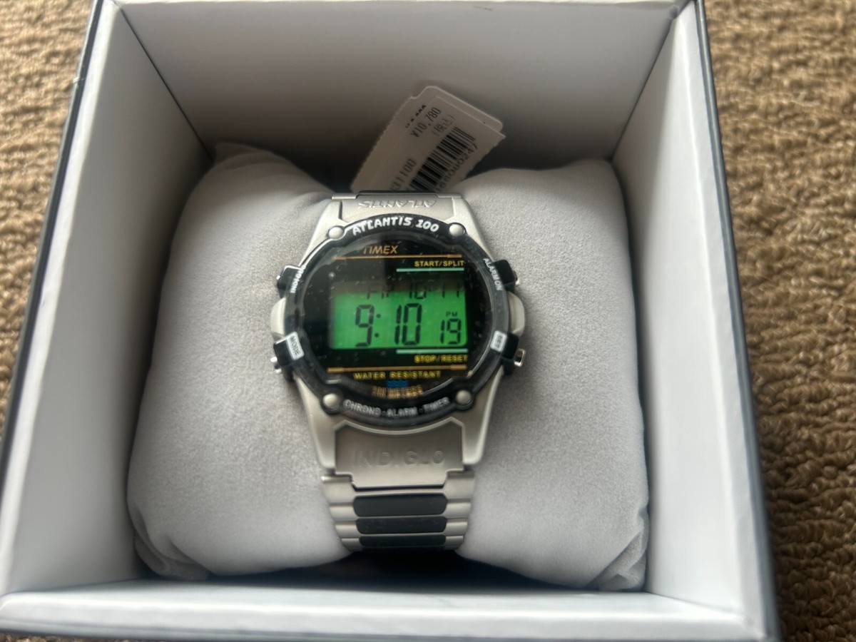 TIMEX ATLANTIS 100 デジタル腕時計 Timex Atlantis 100 Black TX-TW2U31000 Wrist Watch Japan