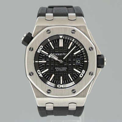MINT Audemars Piguet Royal Oak Offshore Black Chrono Rubber 42mm 15703ST Watch
