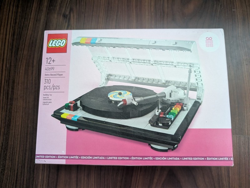 Lego 40699 Retro Record Player Limited Edition / New in Sealed Box