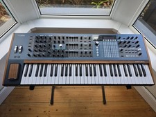 Arturia Polybrute 61-Key Analog Synth. Mint condition, original box & paperwork