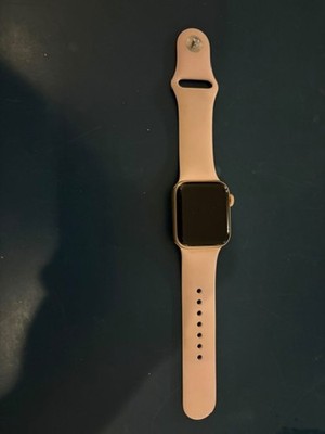 Apple Watch Series 6 40mm Rose Gold Aluminum