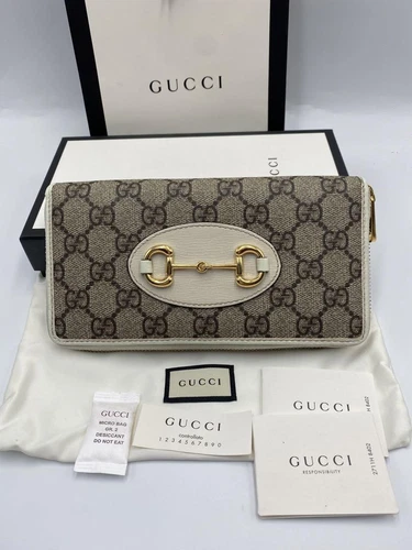 Authentique Portefeuille Gucci Couleur Blanc Marron GG Supreme Long Mode Femme