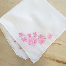 VTG Floral Cotton Hankie White with Embroidered Pink Flowers 14x14