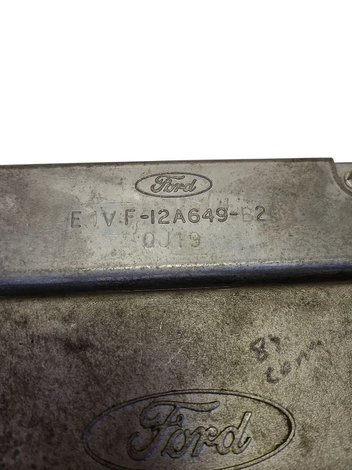 Procesador de control ECM Eec del motor compatible con 81-82 Lincoln & Town Car 627799 Foto 2 de 4