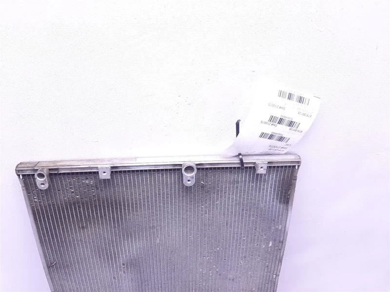 AC Condenser 3.5L 2007-2010 Ford Edge 7T4Z19708B Foto 2 de 4