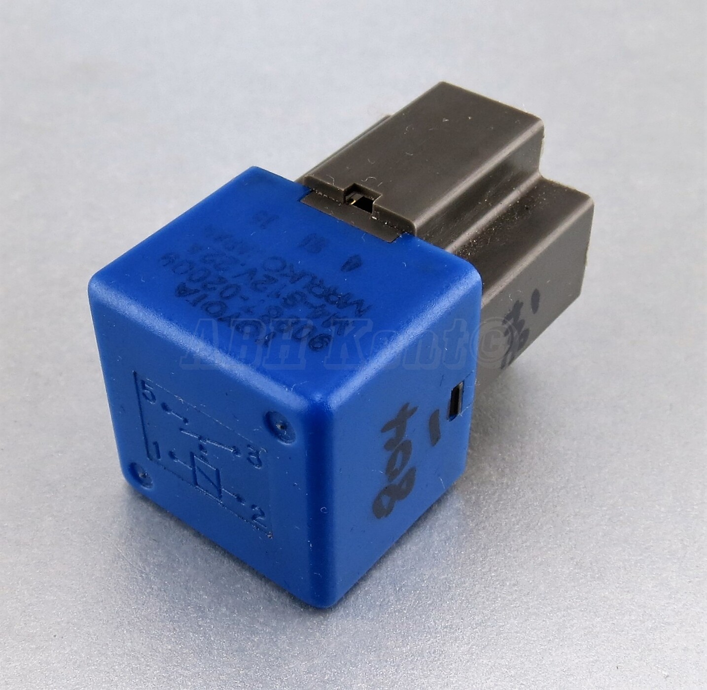 804Toyota (9000) 4Pin MultiUse Relay 9098702009 M4S 12V 22A