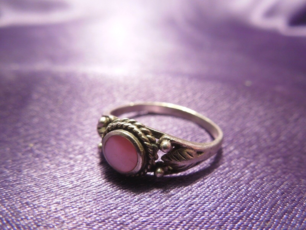 Sterling Silver Pink Mother of Pearl Ring Women's Size Leaf Details