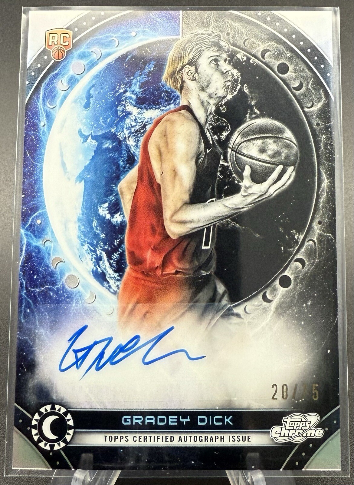 Gradey Dick RC Auto /75 2023-24 Topps Chrome Cosmic Equinox Refractor #ERA-GD