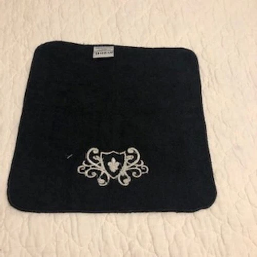 Avanti NWT  "Ashbourne" Black & Silver Fleur-De-Lis Crest Embellished Washcloth - Image 3 of 4