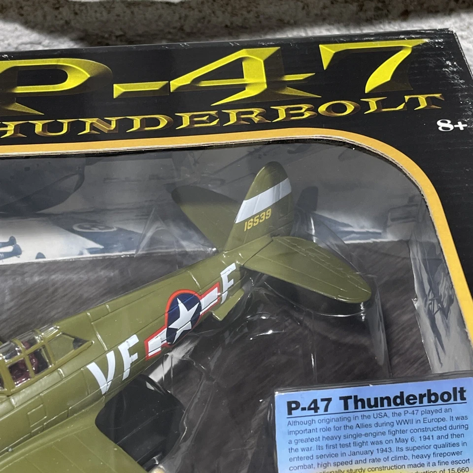 P-47 THUNDERBOLT SEGUNDA GUERRA MUNDIAL #661732763160 ESCALA 1:48 Foto 3 de 4