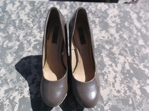 steve madden gray heels