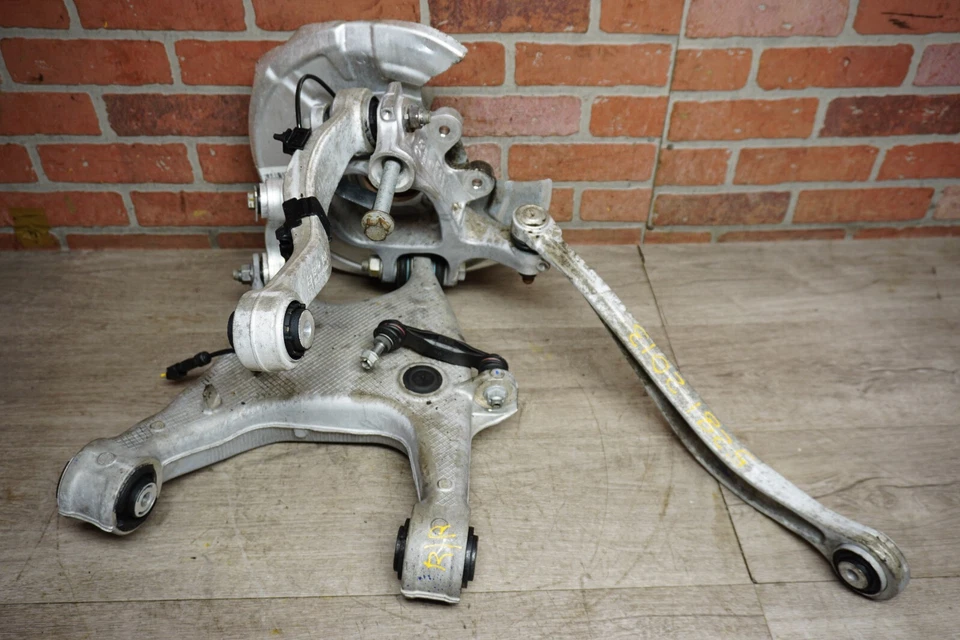 2012-2016 宝马 528I XDRIVE F10 后轮右轴扣控制臂 119K 原始设备制造商 — 第 4/4 张图片