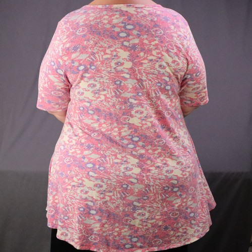 LuLa Roe Women's 3XL Shirt Top Blouse (black/gray mulit floral) - Picture 10 of 11