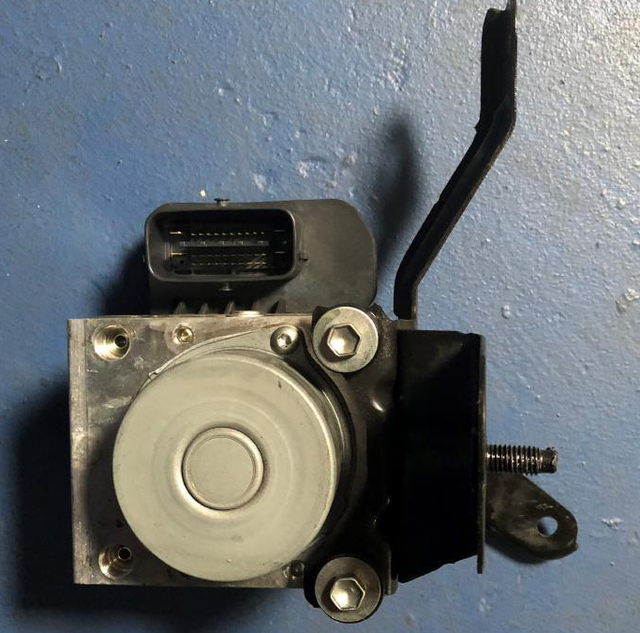 2014 TOYOTA COROLLA ABS ANTI BRAKE PUMP ACTUATOR ASSEMBLY S MODEL OEM