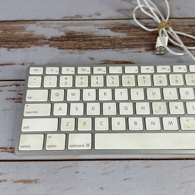 Apple　logickkeyboard A1243 Genuine Apple USB Wired Keyboard A1243 with 10 Key for iMac