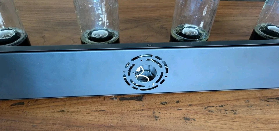 Aplique tubo cuádruple POTTERY BARN Frances - negro - CAJA ABIERTA Foto 4 de 4