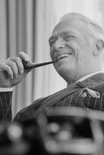 American actor producer Douglas Fairbanks Jr smoking a pipe UK 24t- Old Photo