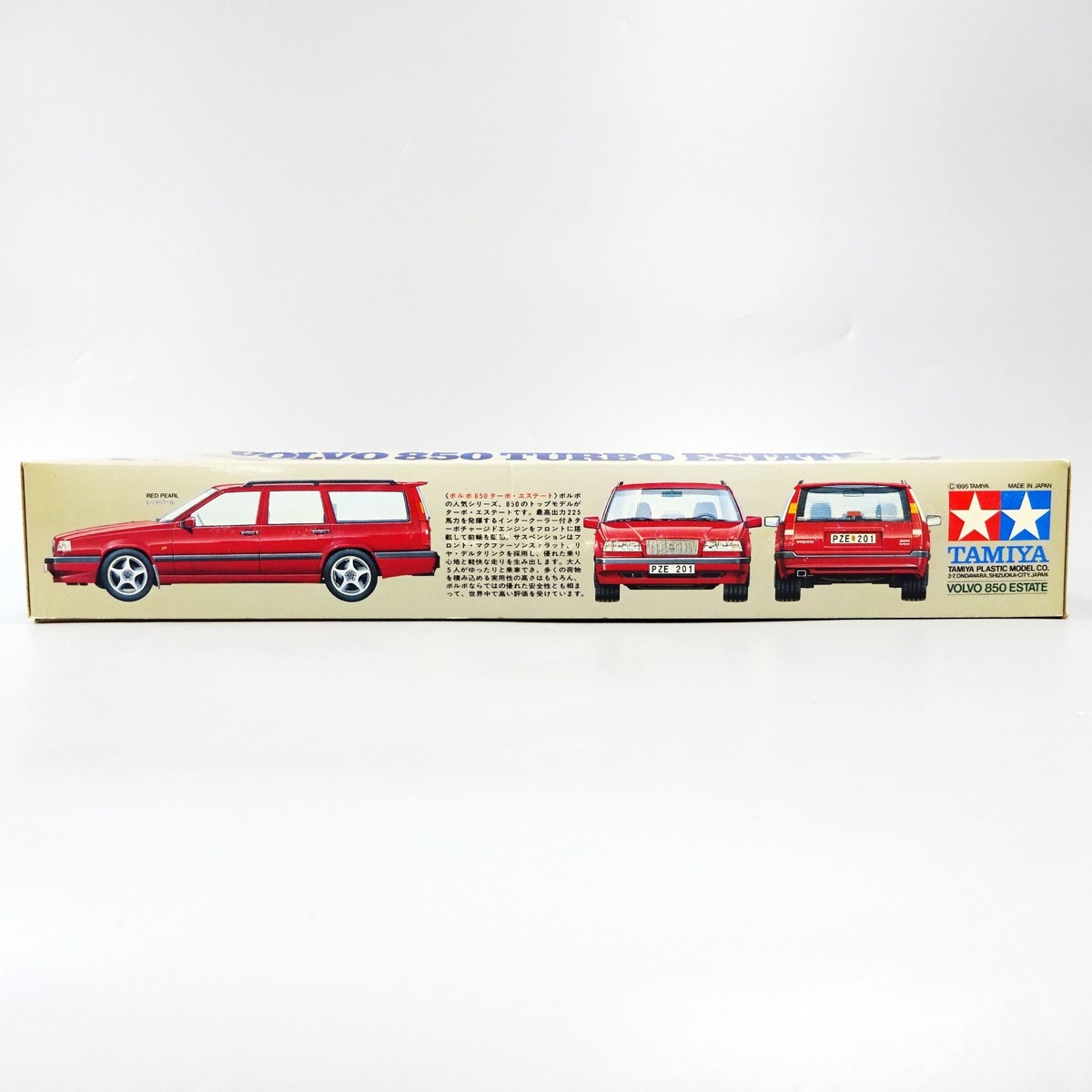 Tamiya 1/24 Volvo 850 Turbo Estate Model Kit 24152 Japan NEW