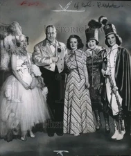 1951 Press Photo Louella Parsons hosts circus-themed party for William Hearst