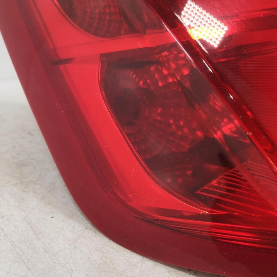 Luz trasera izquierda 5 puertas Fiat Punto Pop 2012-2018 1242cc gasolina 51927095 Foto 3 de 4