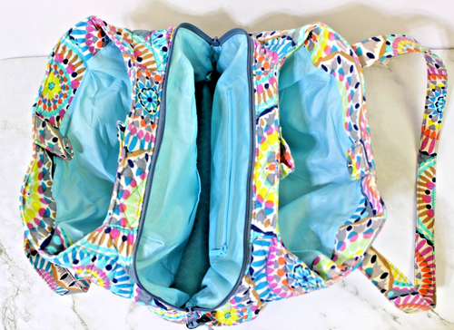 Bolso de Hombro Vera Bradley Triple Compartimento - Cartera Medallón Soleado - Imagen 15 de 17
